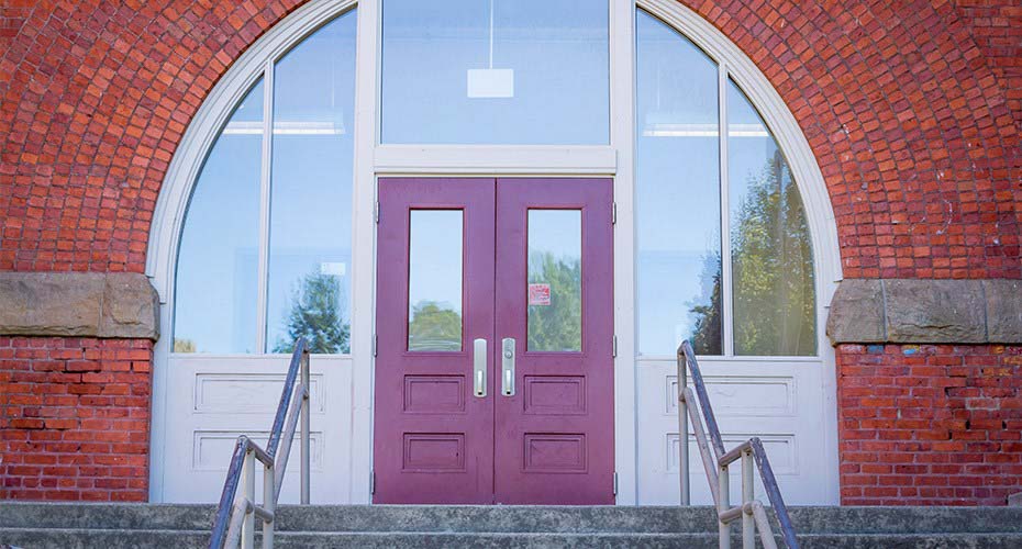 front door to elementary school building